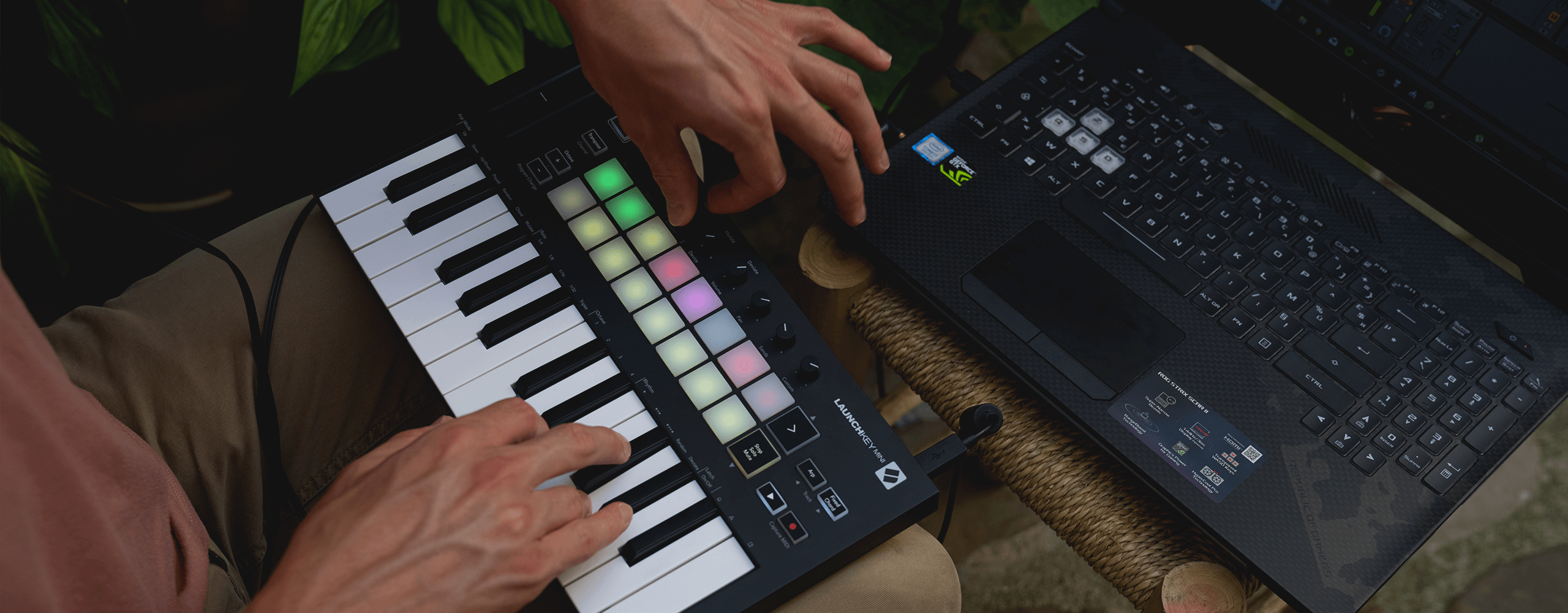 Novation Launchkey Mini MK3 Midi Klavye | doremusic